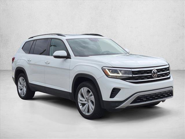 Used 2021 Volkswagen Atlas SE w/ Panoramic Sunroof Package FWD image 3