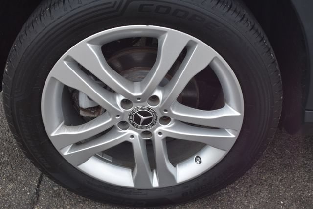 Used 2019 Mercedes-Benz GLA 250 4MATIC image 48