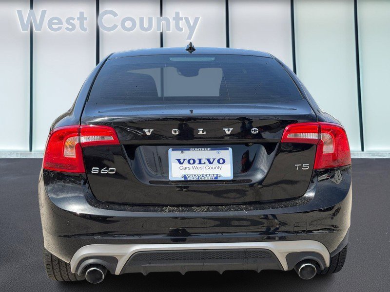Used 2018 Volvo S60 T5 Dynamic w/ Vision Package image 6