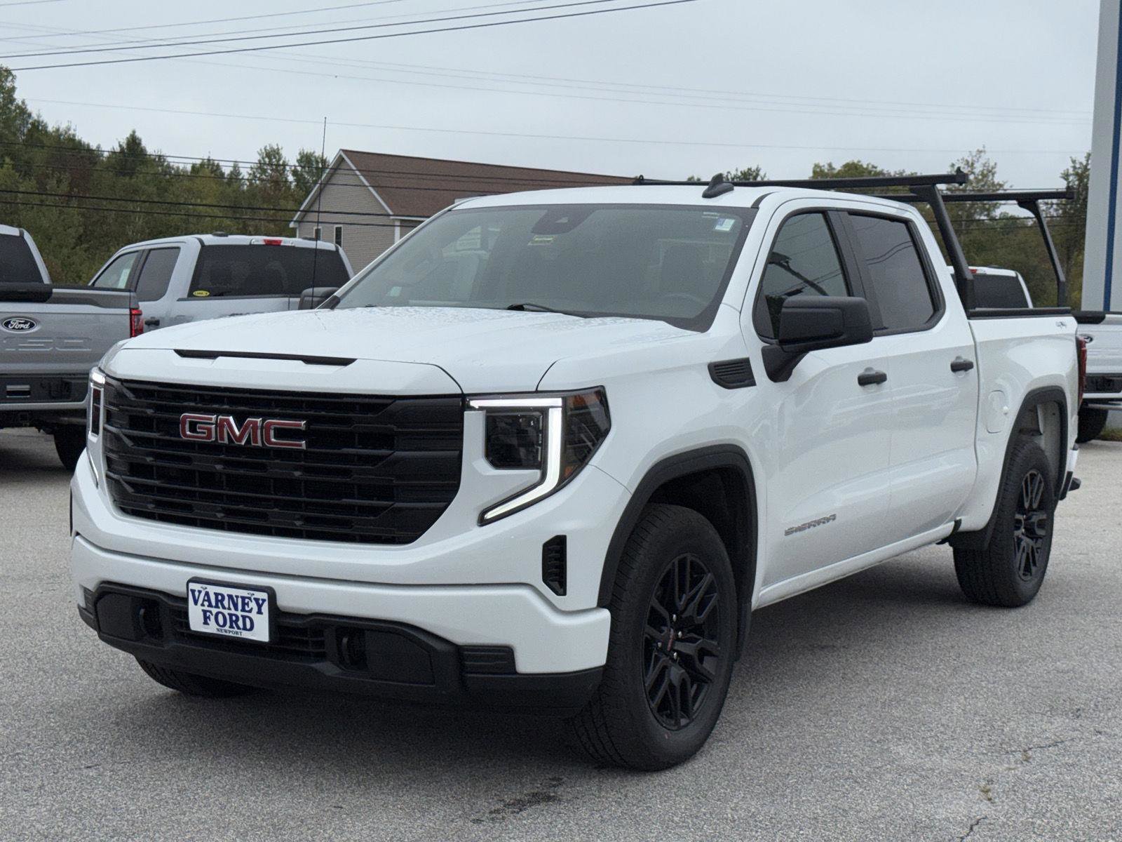 Used 2023 GMC Sierra 1500 Pro w/ Graphite Edition