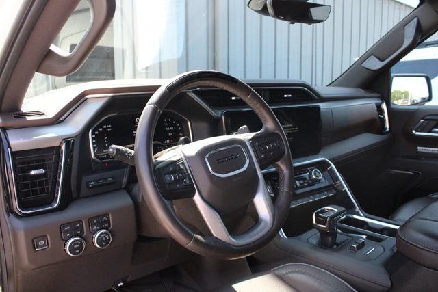 Used 2024 GMC Sierra 1500 Denali AWD/4WD image 2