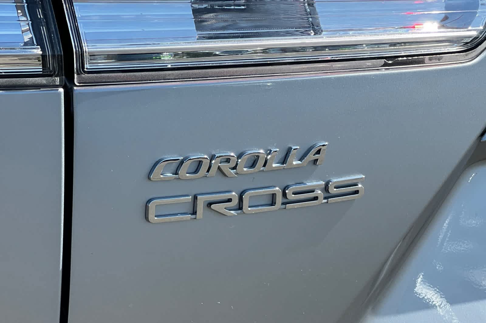 Certified 2024 Toyota Corolla Cross L FWD image 31
