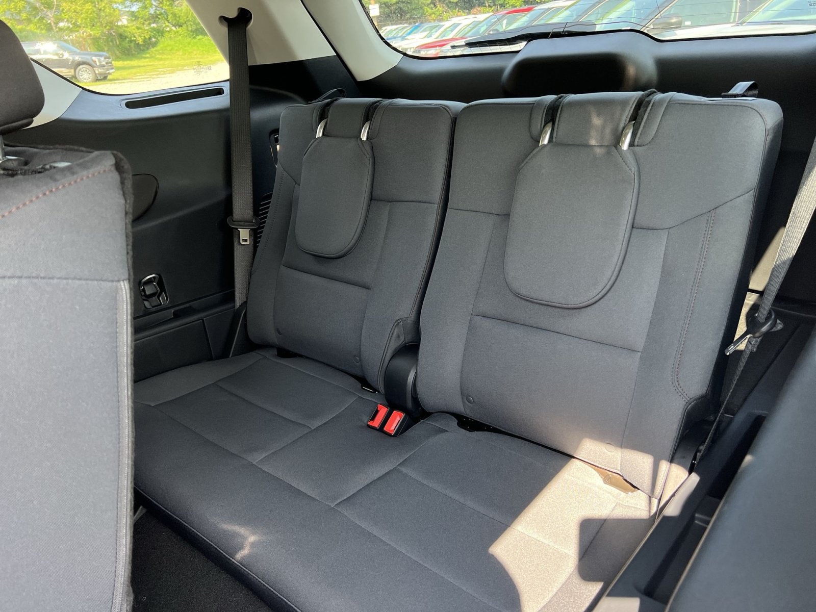 New 2026 Ford Explorer Active AWD/4WD image 25