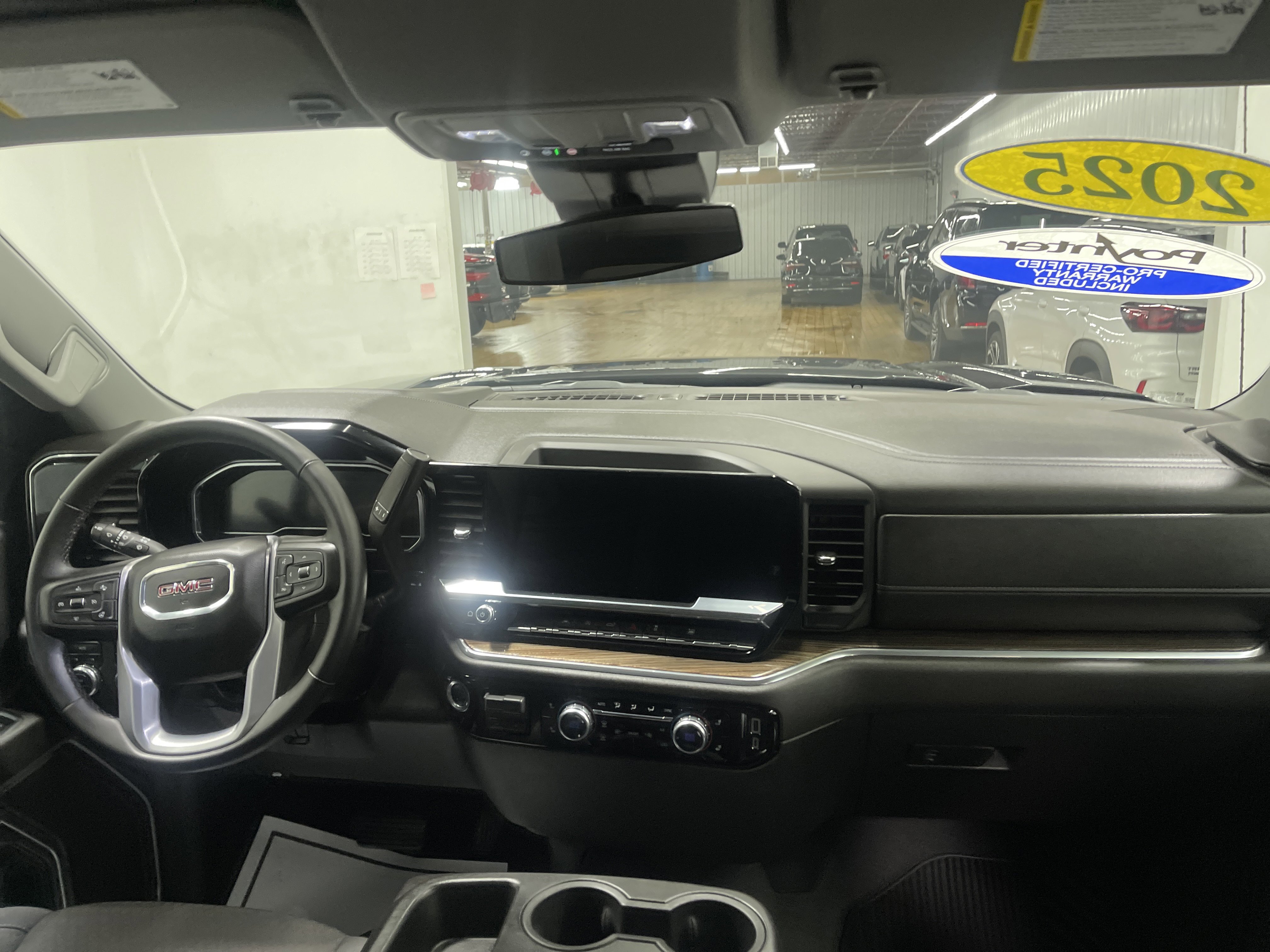 Used 2025 GMC Sierra 1500 Elevation image 22