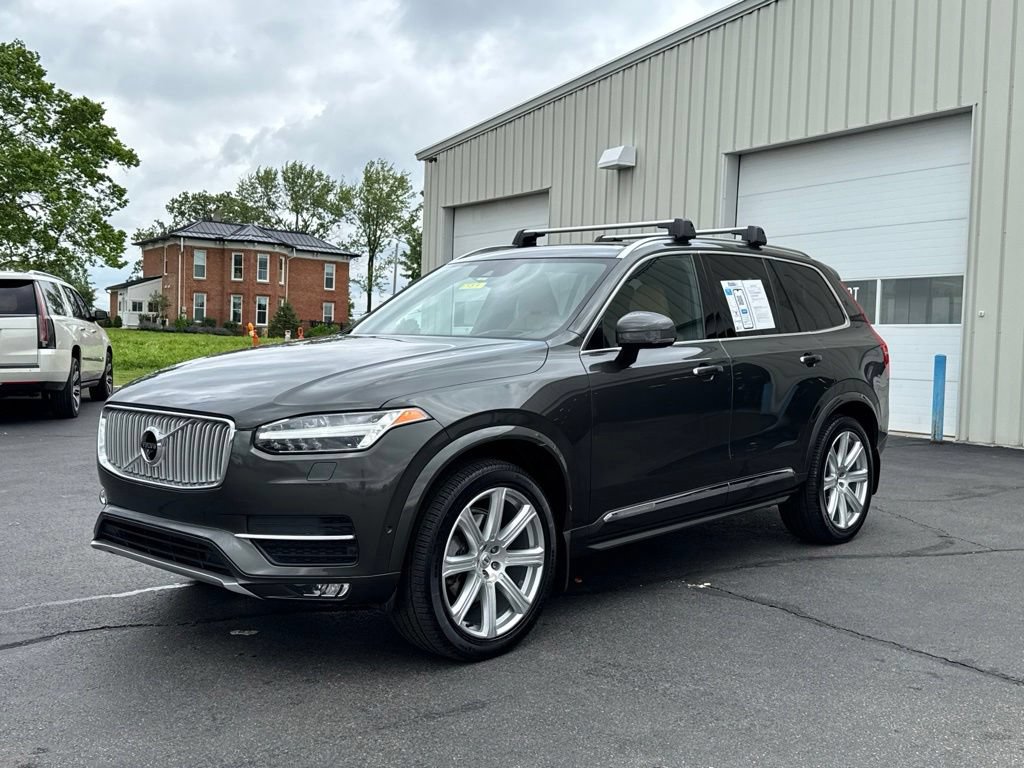 Used 2018 Volvo XC90 T6 Inscription w/ Convenience Package AWD/4WD image 3