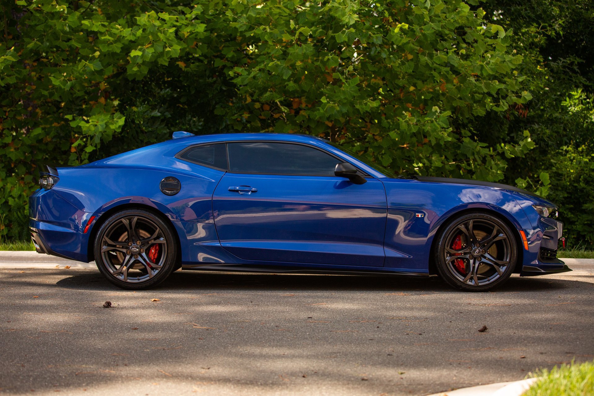 Used 2023 Chevrolet Camaro SS RWD image 5