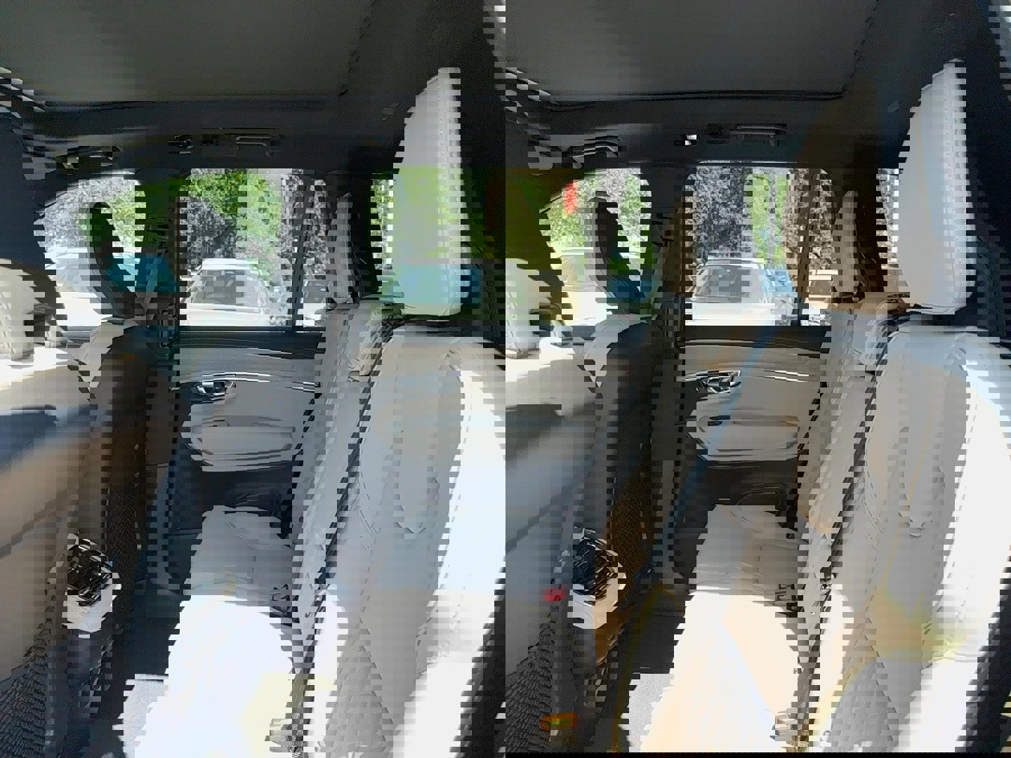 New 2026 Volvo XC90 B5 Core image 14