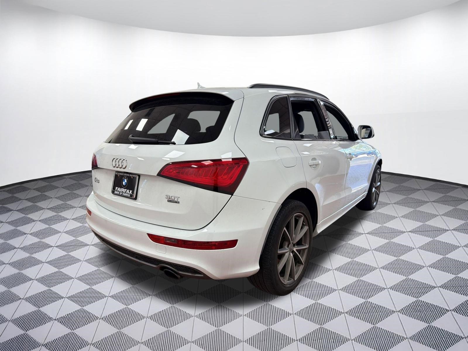 Used 2016 Audi Q5 3.0T Premium Plus w/ Technology Package image 9