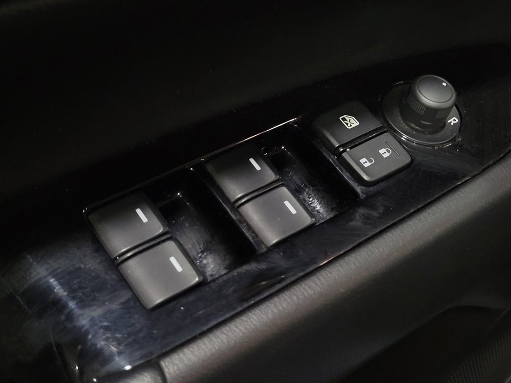 Used 2021 MAZDA CX-5 Touring image 27