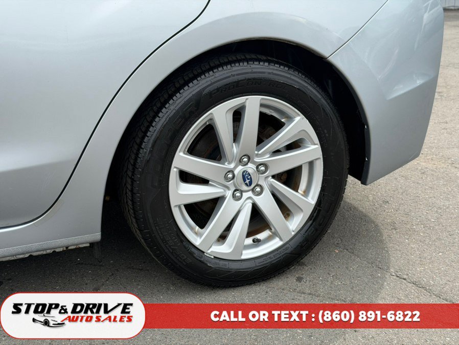 Used 2015 Subaru Impreza 2.0i Premium AWD/4WD image 9