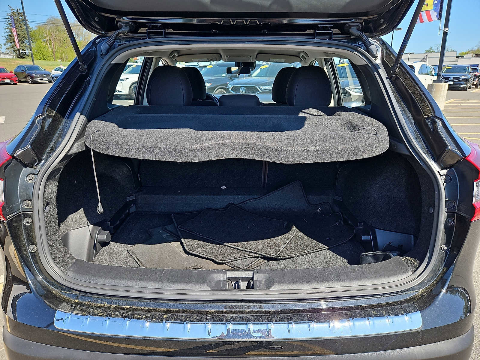 Used 2020 Nissan Rogue Sport S AWD/4WD image 27