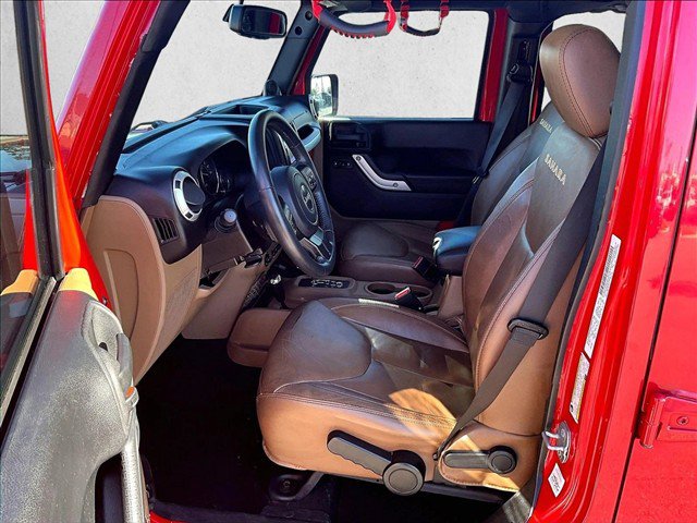 Used 2014 Jeep Wrangler Unlimited Sahara AWD/4WD image 24