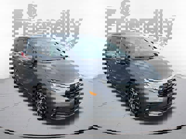Used 2024 Honda Odyssey Touring image 3