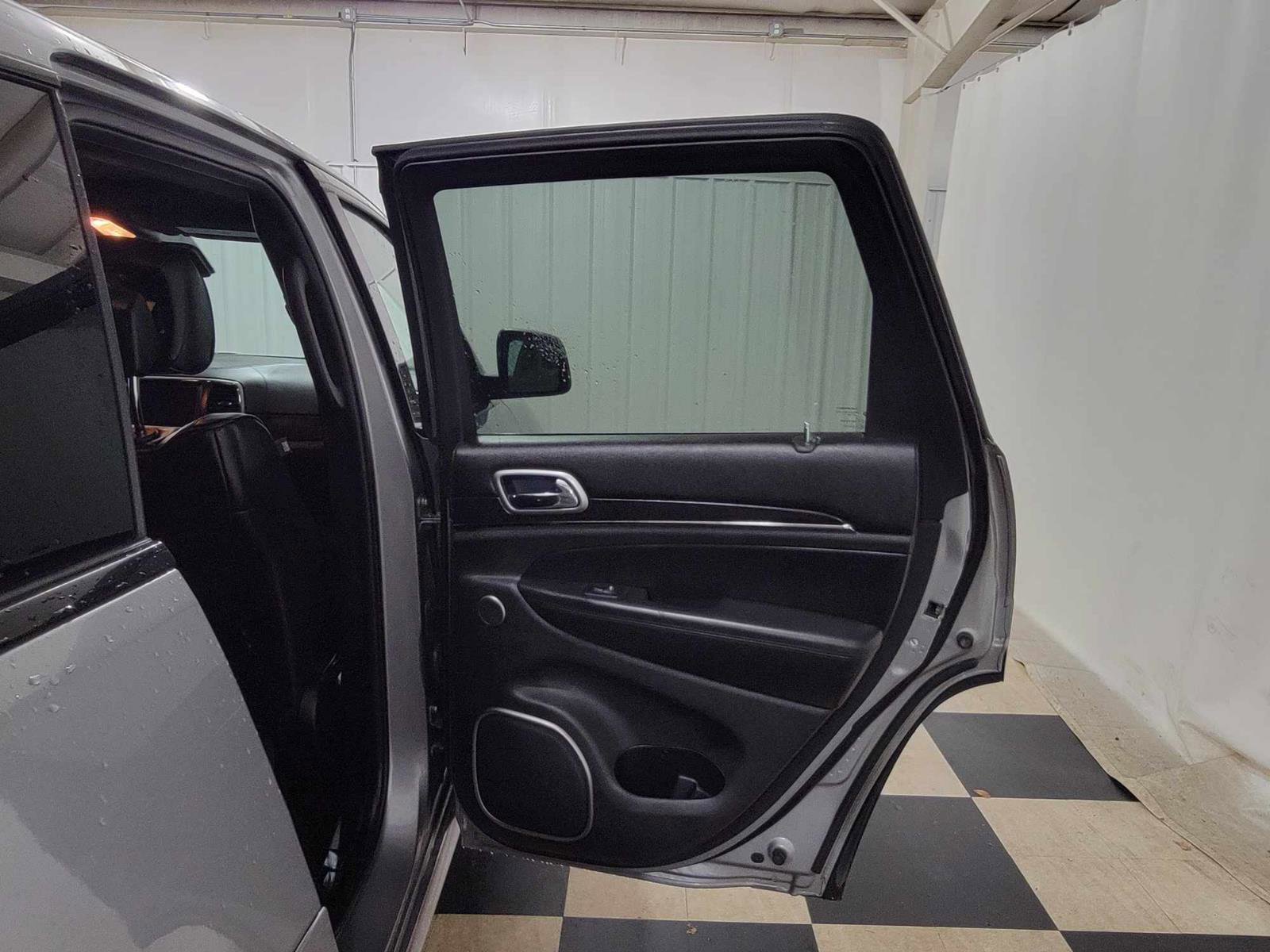 Used 2018 Jeep Grand Cherokee High Altitude image 26
