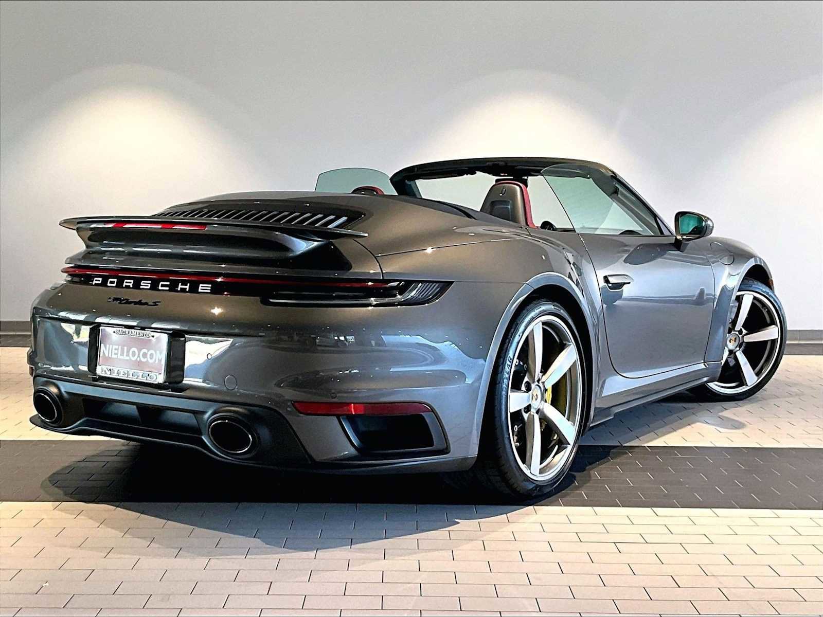 Used 2022 Porsche 911 Turbo S AWD/4WD image 10