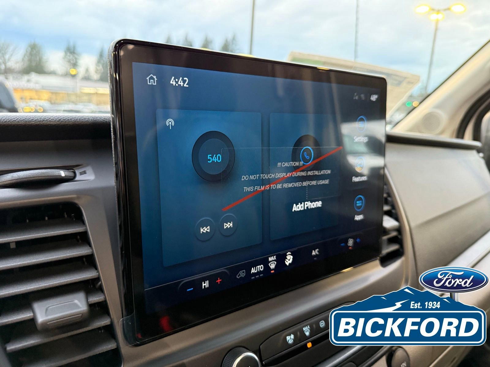 New 2026 Ford Transit 150 148 Medium Roof AWD w/ Load Area Protection Package image 17