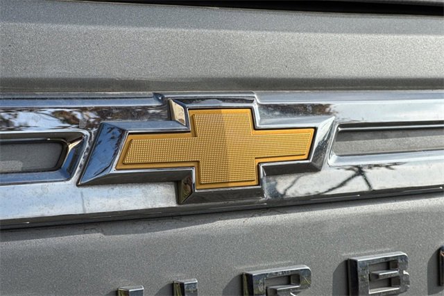 Used 2024 Chevrolet Suburban LT image 47