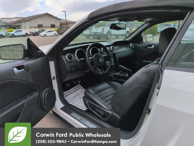 Used 2008 Ford Mustang Shelby GT500 RWD image 9
