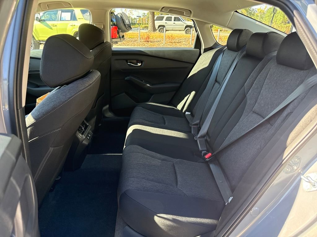 New 2025 Honda Accord SE image 24