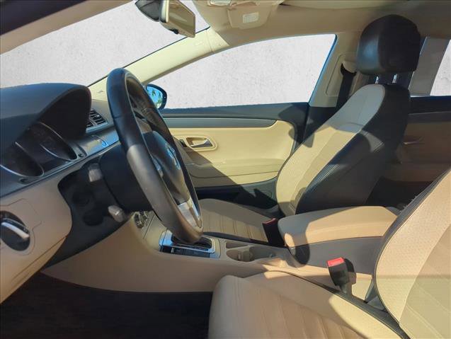 Used 2013 Volkswagen CC Lux image 17