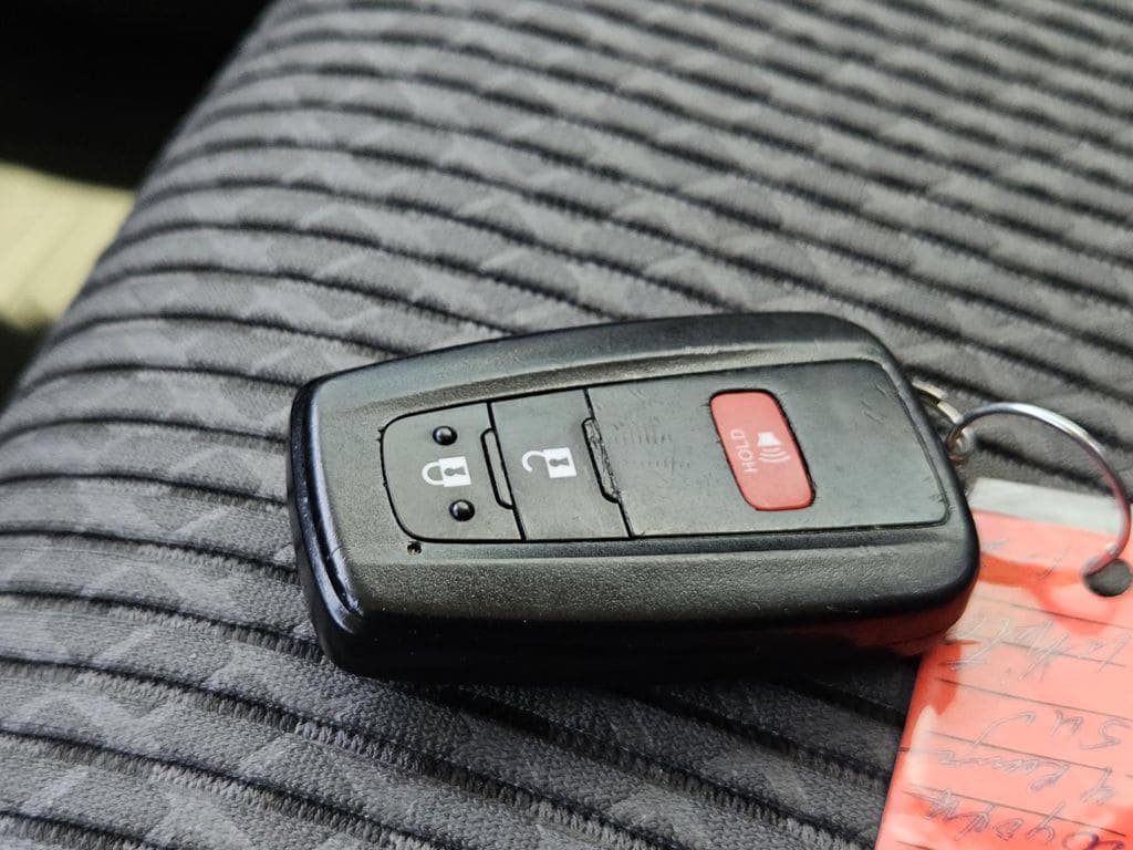 Used 2023 Toyota 4Runner SR5 AWD/4WD image 30
