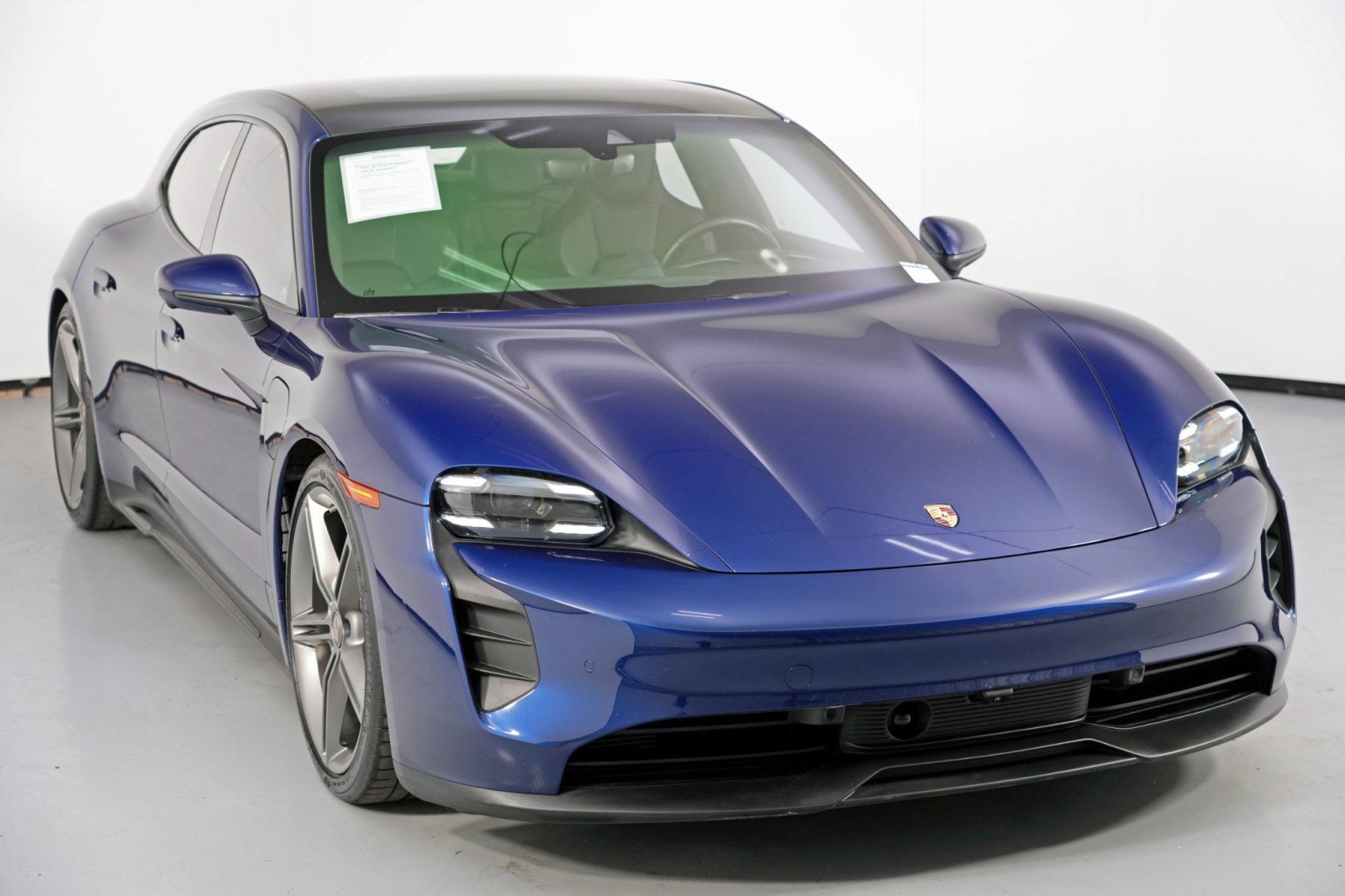 Used 2023 Porsche Taycan GTS AWD/4WD image 56