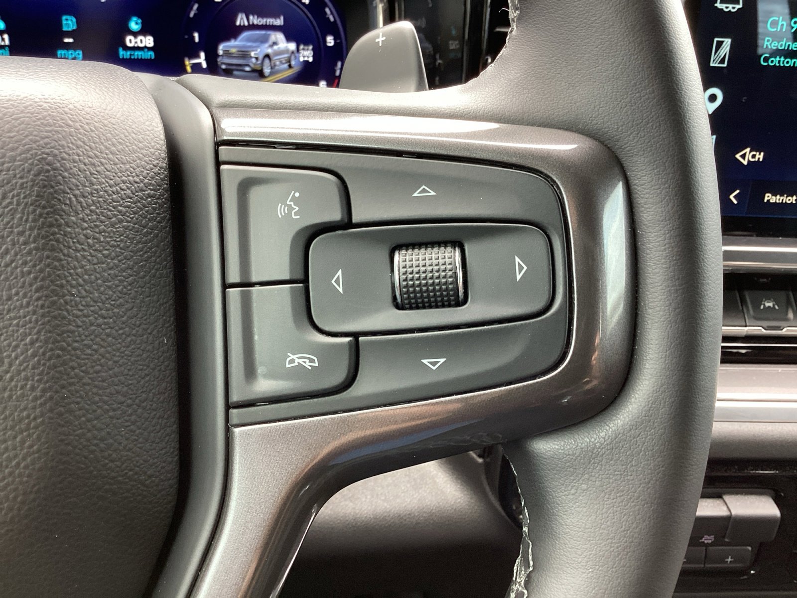 Used 2025 Chevrolet Silverado 1500 High Country image 21