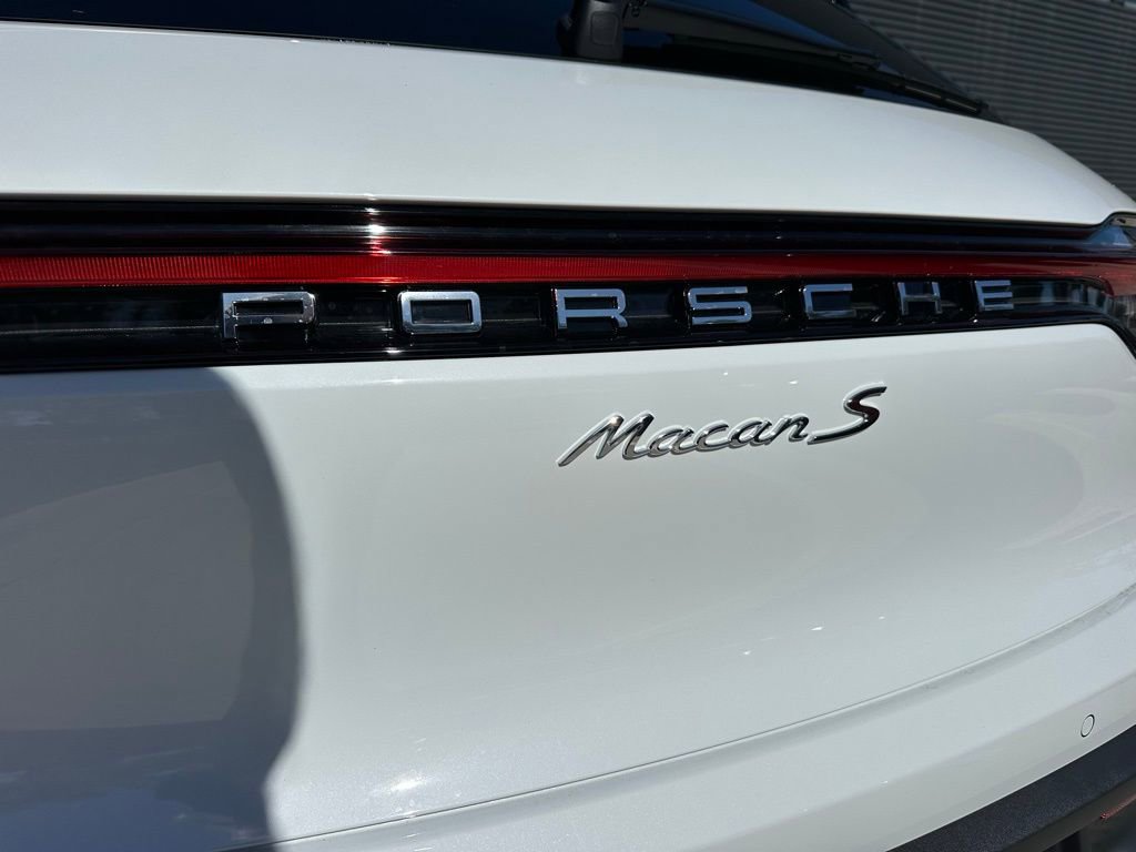 Used 2026 Porsche Macan S image 14