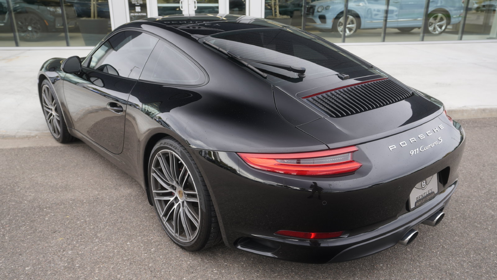 Used 2017 Porsche 911 Carrera S RWD image 9