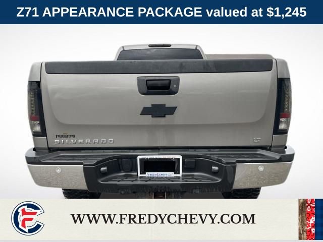 Certified 2014 Chevrolet Silverado 2500 LT w/ Z71 Appearance Package image 4