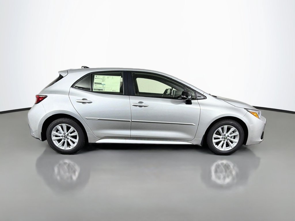New 2027 Toyota Corolla SE FWD image 9