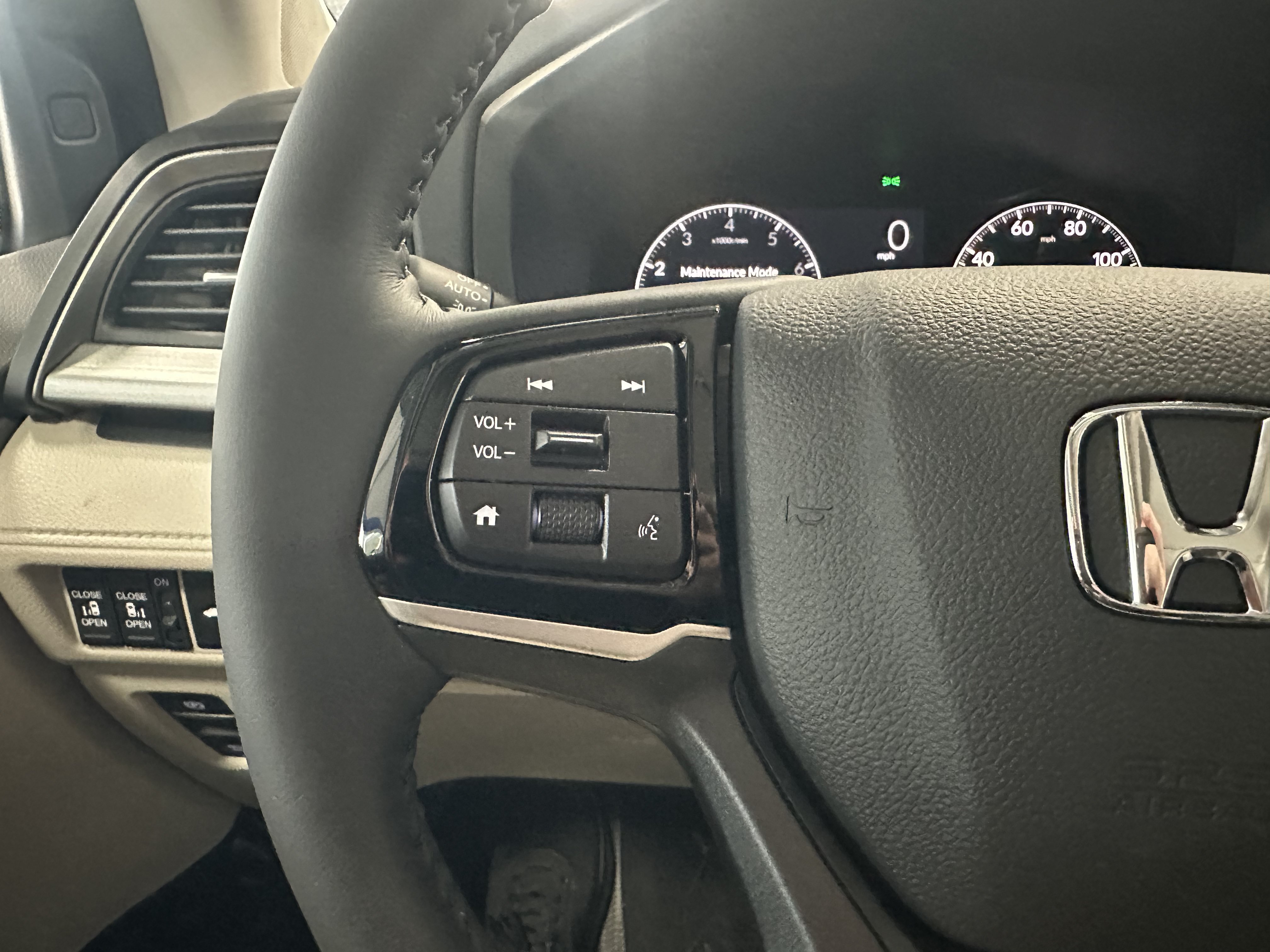 New 2026 Honda Odyssey EX-L image 12