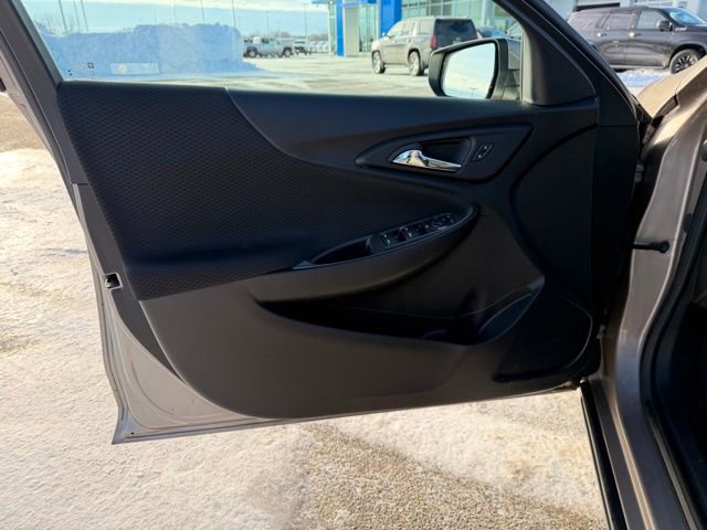Used 2023 Chevrolet Malibu LT image 20