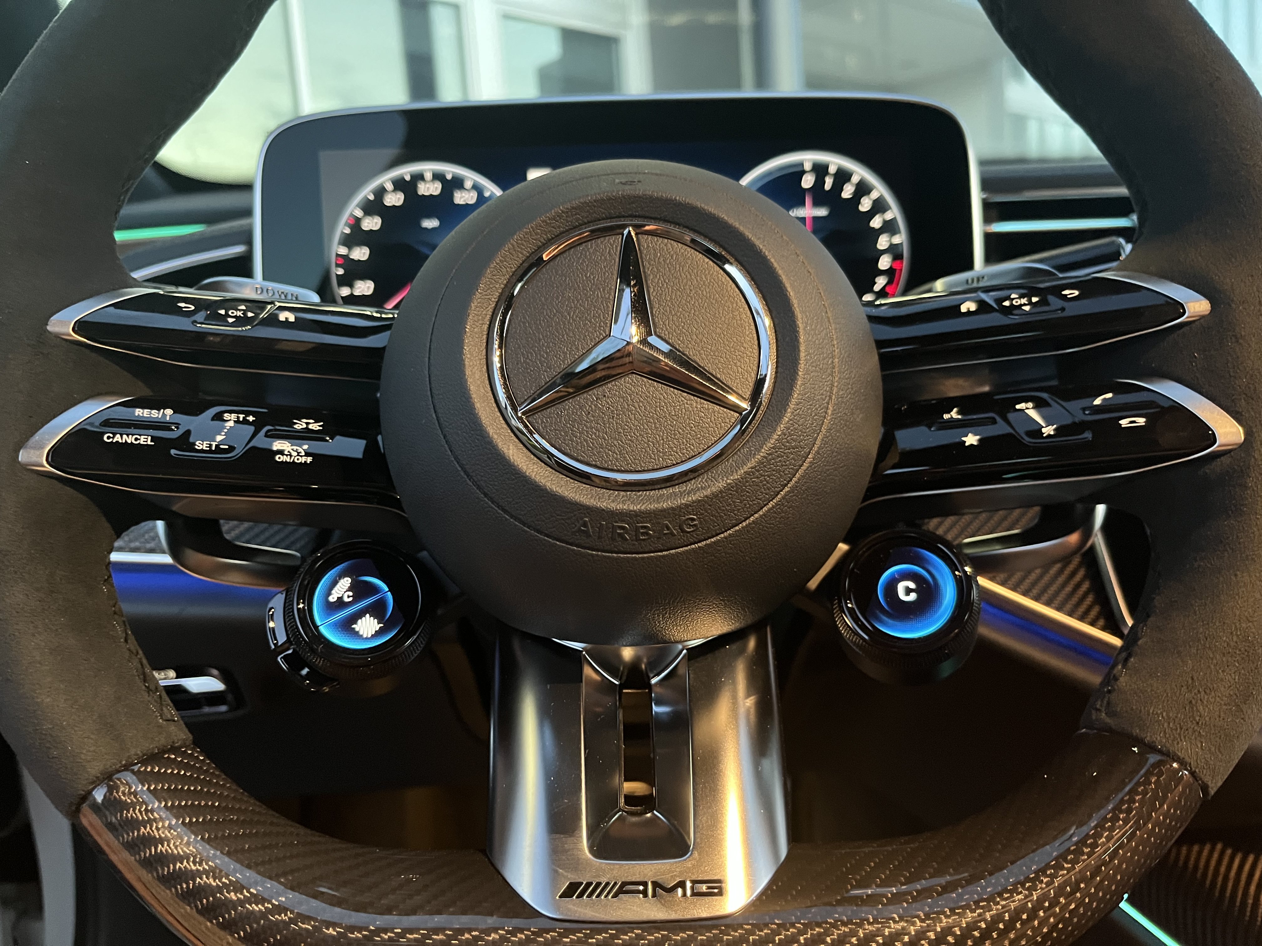 New 2026 Mercedes-Benz E 53 AMG e 4MATIC Sedan image 23