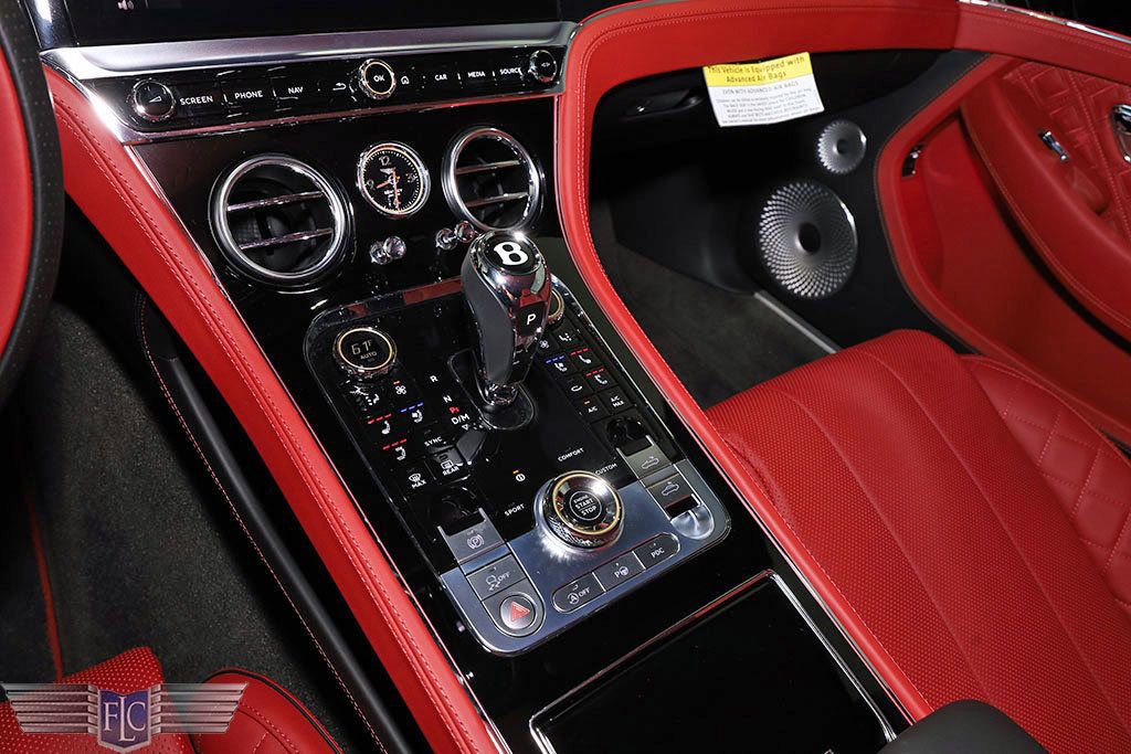 Used 2022 Bentley Continental GT image 32