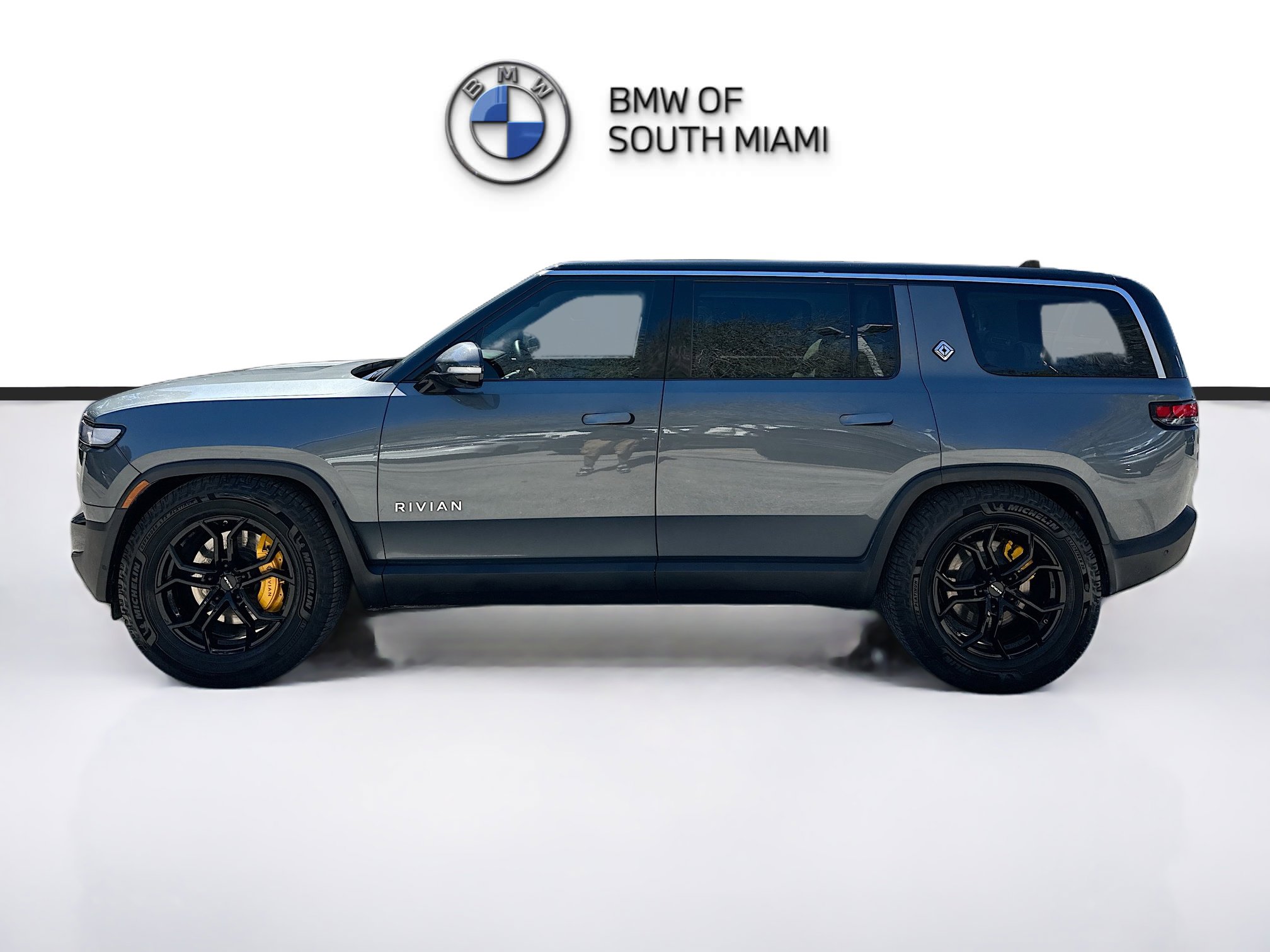 Used 2023 Rivian R1S Adventure image 4