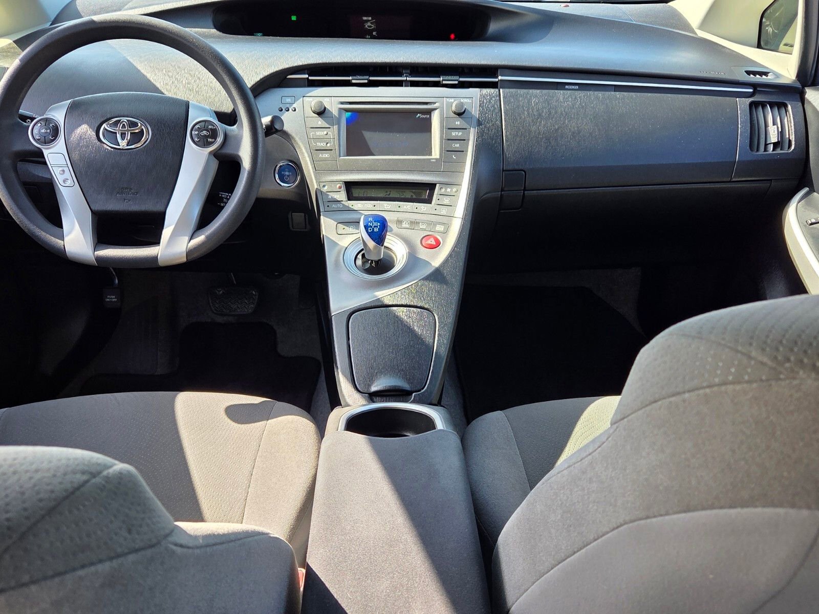 Used 2014 Toyota Prius Two image 8
