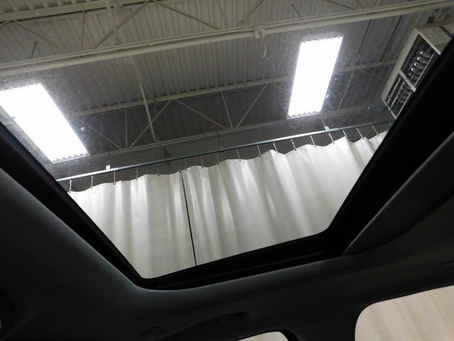 Used 2022 Jeep Grand Cherokee Laredo w/ Luxury Tech Group I image 36