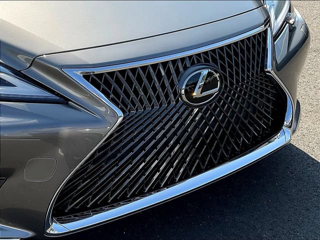 Used 2022 Lexus LS 500 AWD w/ Interior Upgrade Package image 34