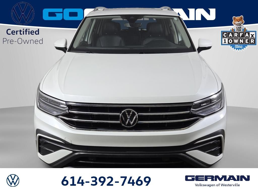 Certified 2023 Volkswagen Tiguan SE w/ Panoramic Sunroof Package image 3