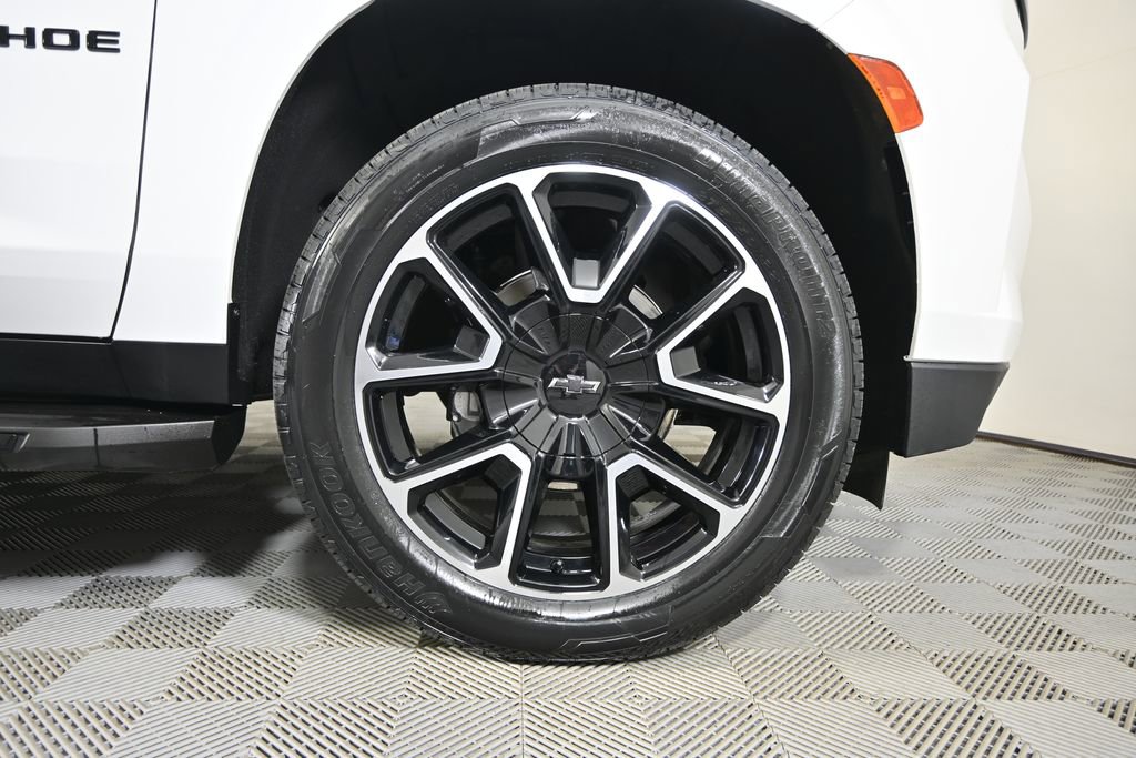 Used 2023 Chevrolet Tahoe RST AWD/4WD image 11