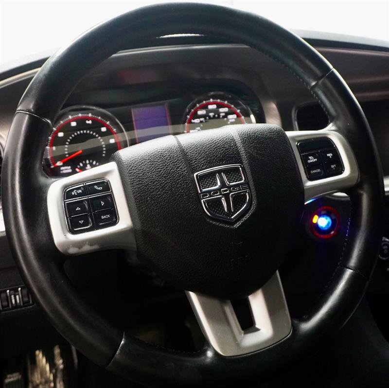 Used 2011 Dodge Charger R/T RWD image 9
