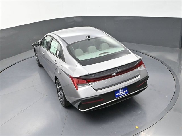 New 2025 Hyundai Elantra SEL image 26