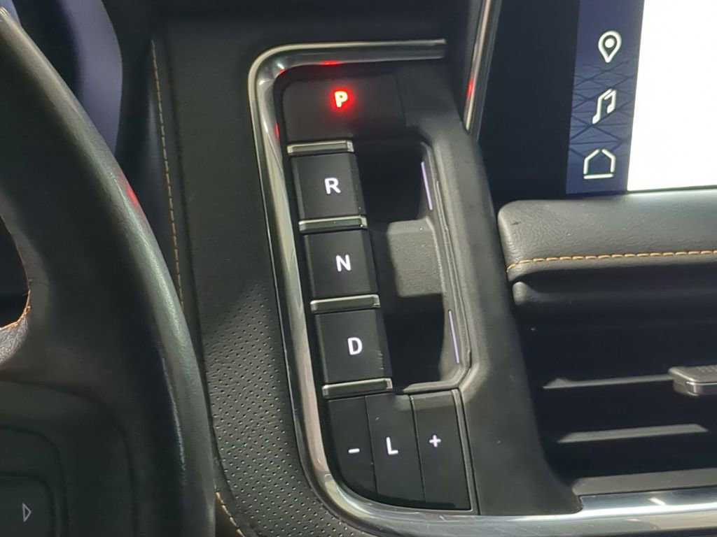 Used 2023 GMC Yukon AT4 w/ Technology Package image 48