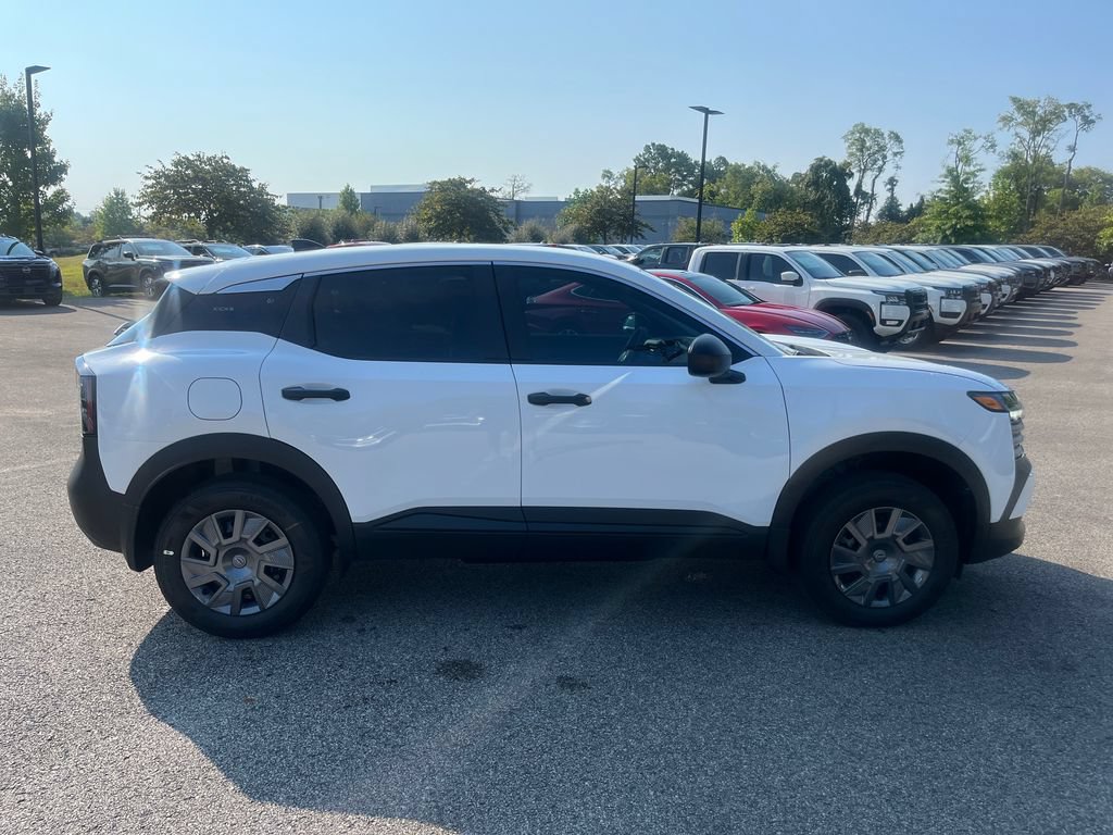 New 2027 Nissan Kicks S FWD image 8