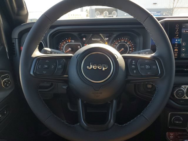 New 2026 Jeep Gladiator Rubicon AWD/4WD image 23