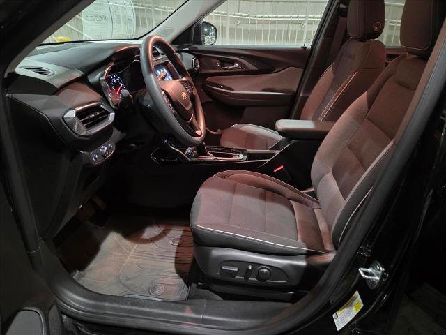 Used 2023 Chevrolet TrailBlazer LT w/ Convenience Package image 15