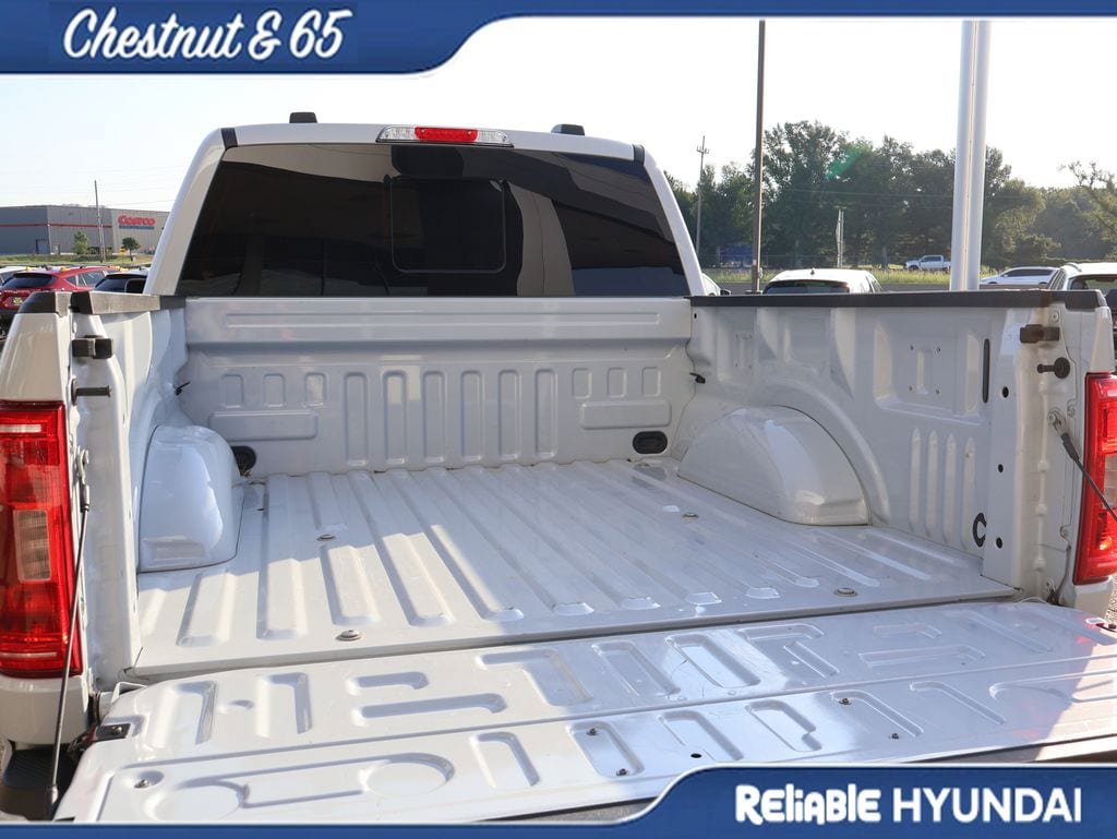 Used 2022 Ford F150 XLT w/ Equipment Group 302A High AWD/4WD image 15