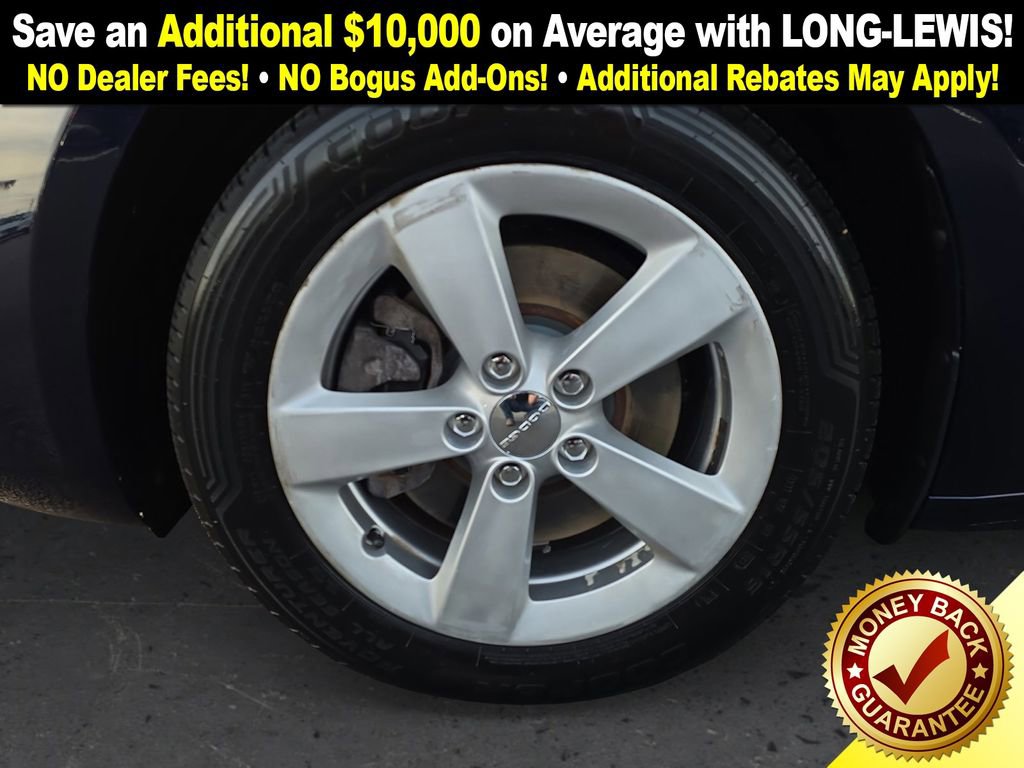 Used 2015 Dodge Dart SXT image 13