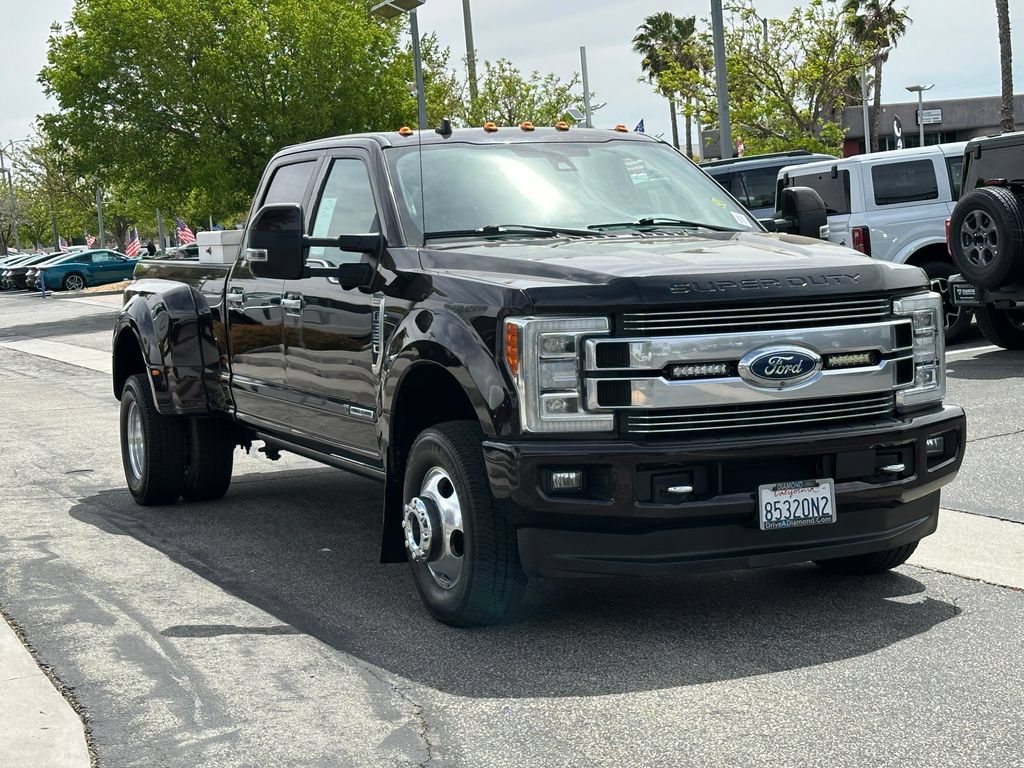 Used 2019 Ford F350 Limited AWD/4WD image 10